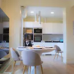 Apartamento Luminoso *